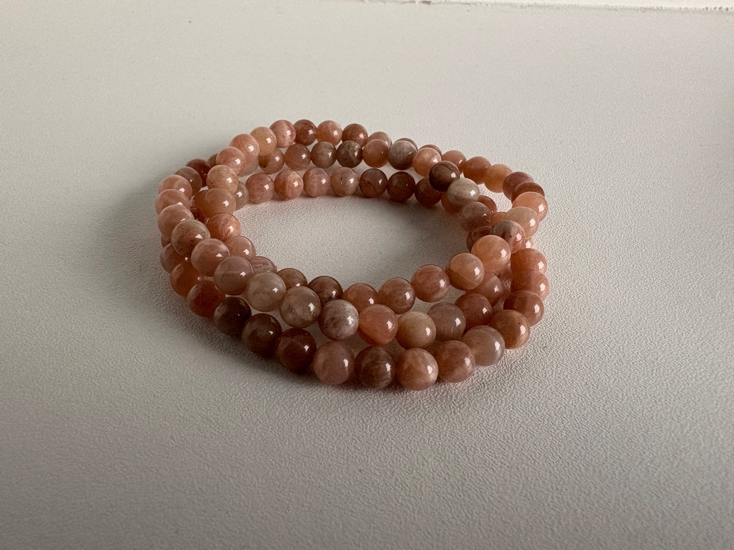Maansteen kogelarmband 6 mm kralen
