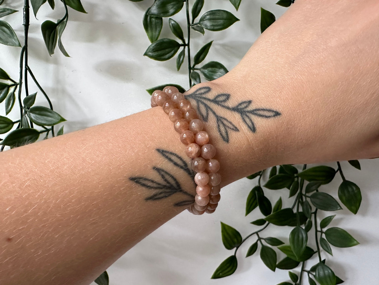 Maansteen perzik kogelarmband 6mm