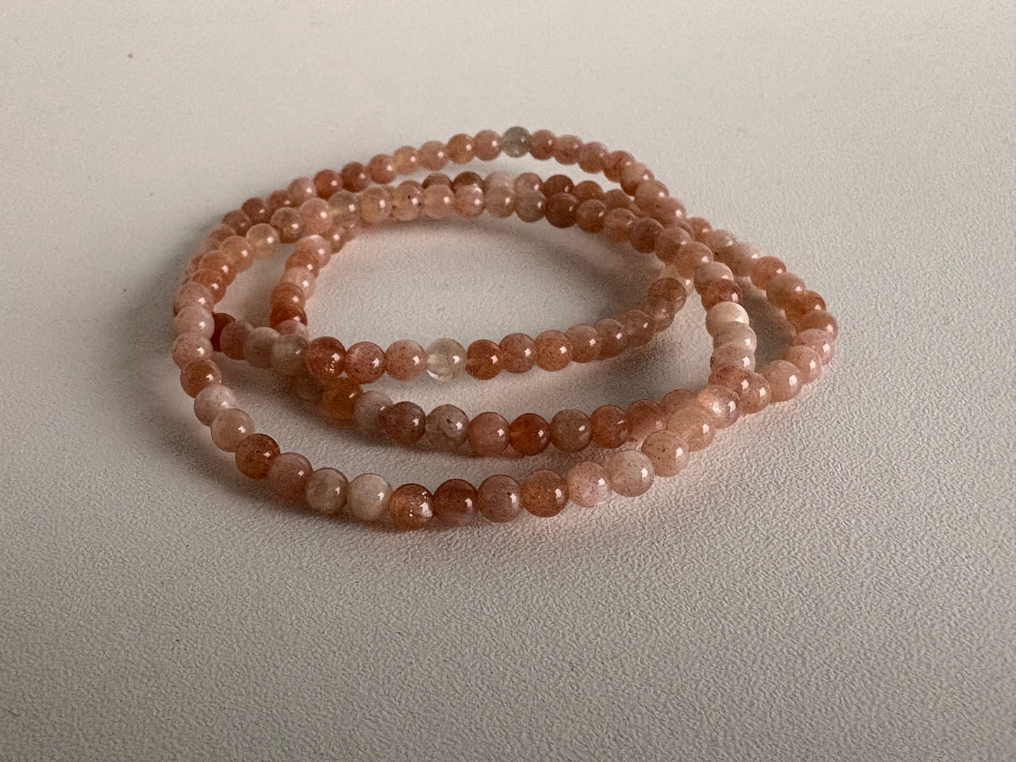 Maansteen kogelarmband 4 mm kralen