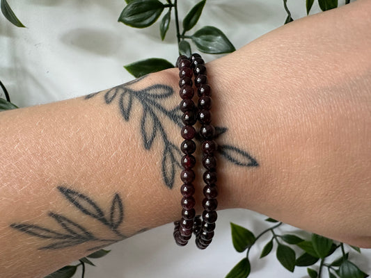 Kogelarmband Granaat 4mm