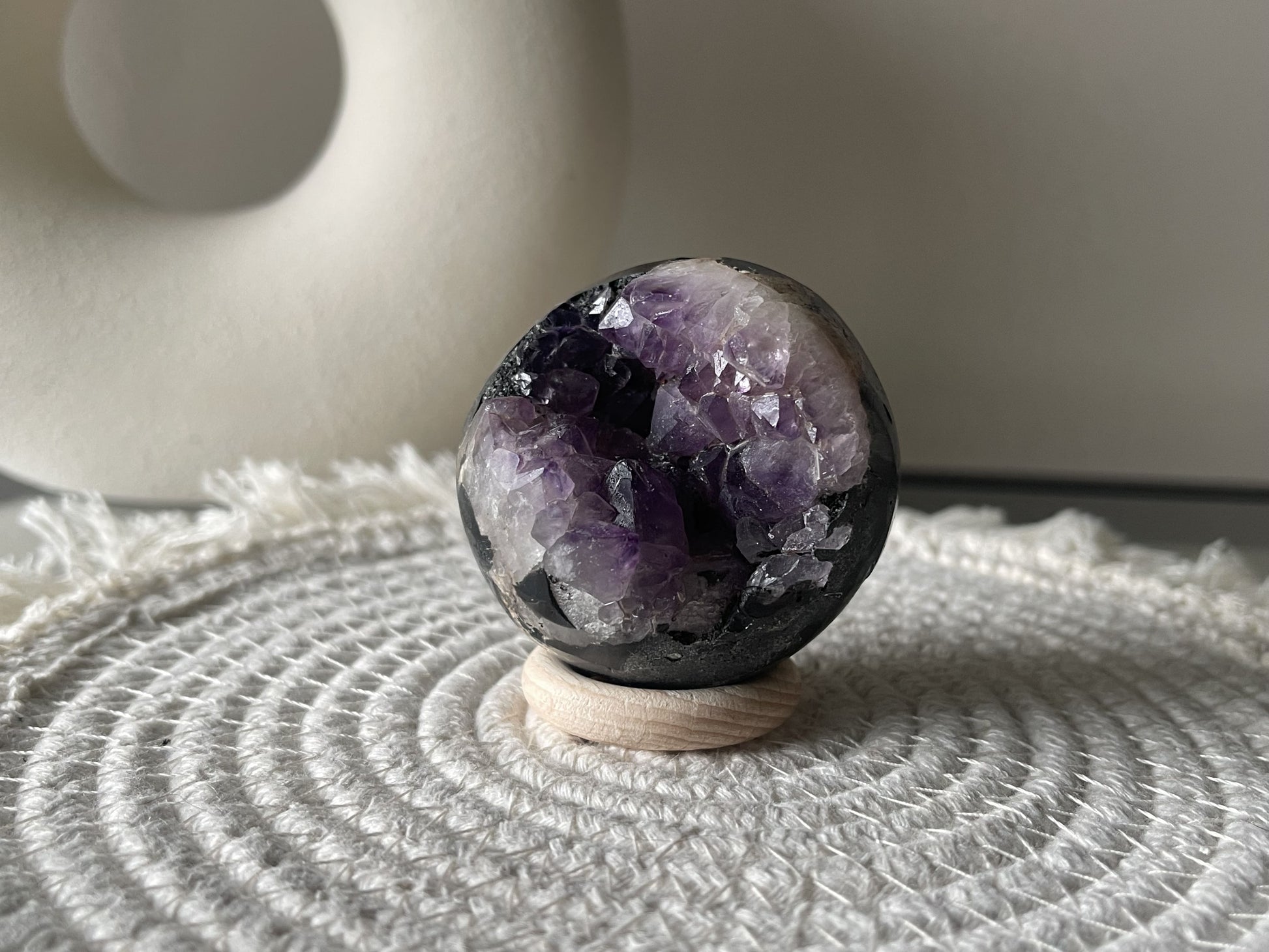 Druzy Amethist bol 5cm - Kristalkriebels