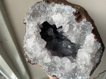 Kwarts met Geothiet geode paar