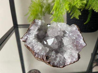Kwarts met Geothiet geode